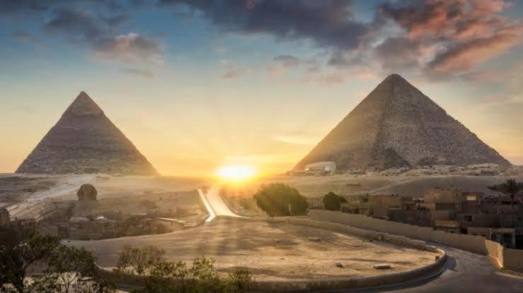 Hero Pyramids *
